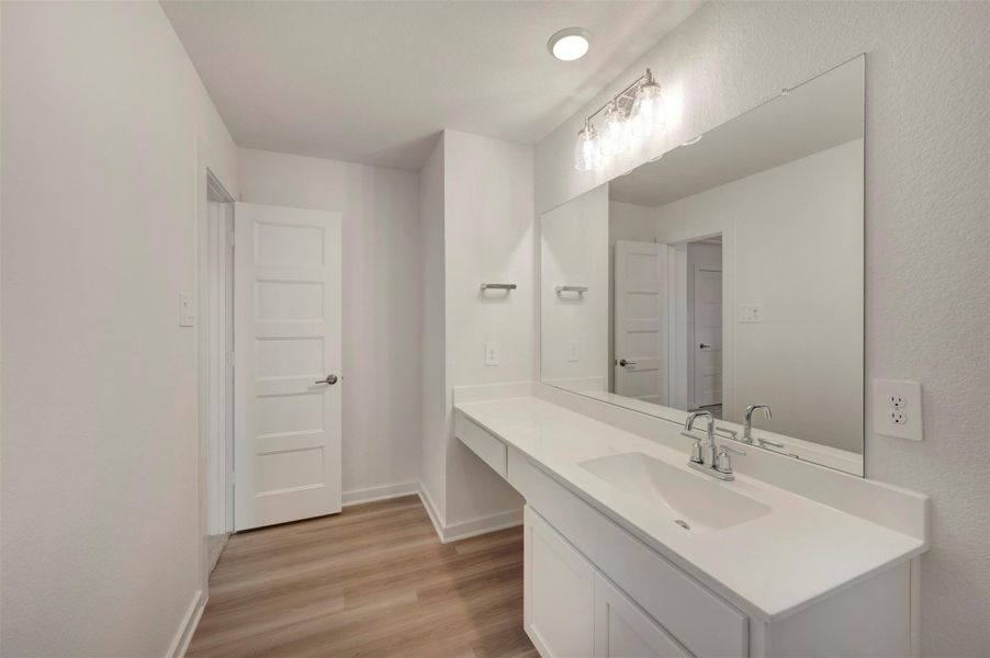 Furnished interior view inside a new home in Wildrye, Waller (Image 6).