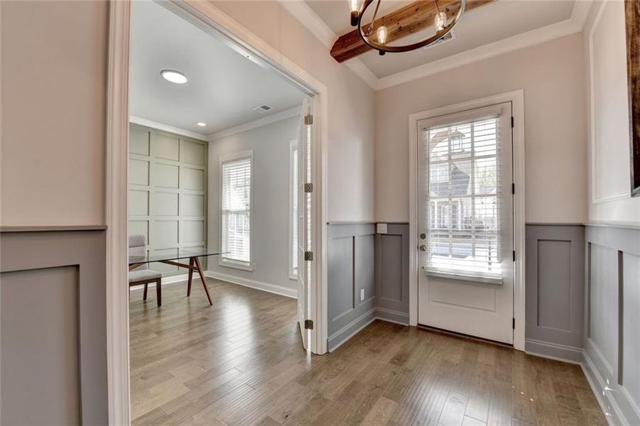 Image 84 of a home in .