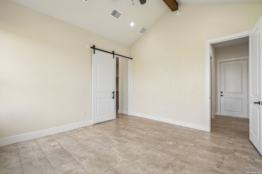 Spacious, unfurnished interior of a new home in , Floresville (Image 35). Spacious, unfurnished interior of a new home in , Floresville (Image 35).