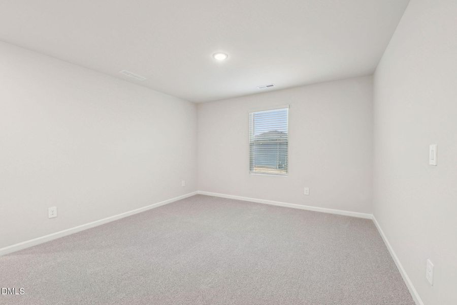 22-web-or-mls-Raleigh - Oak Manor - 121