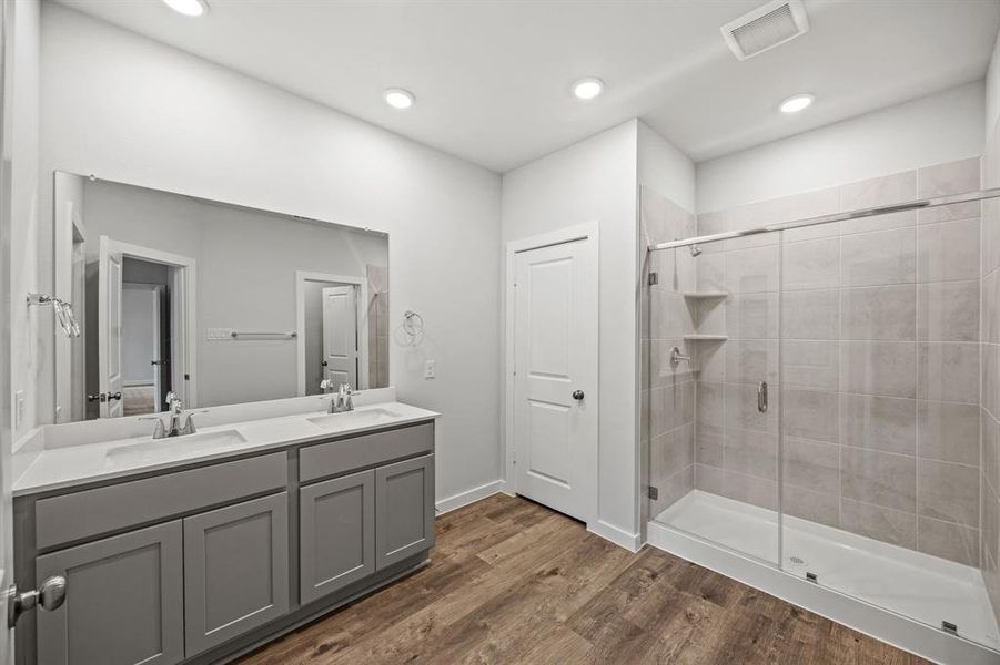 Furnished interior view inside a new home in Summerwood Estates, Red Oak (Image 6).