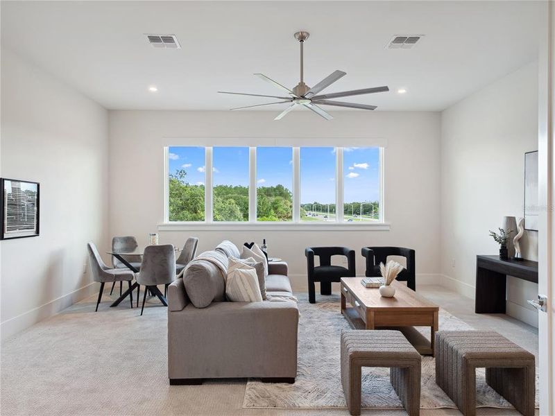 Furnished interior view inside a new home in Lake Sheen Sound, Orlando (Image 46).