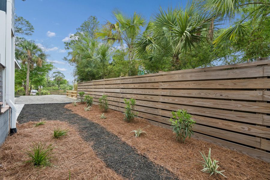 Exterior details and patio area of a home in , Folly Beach (Image 46).