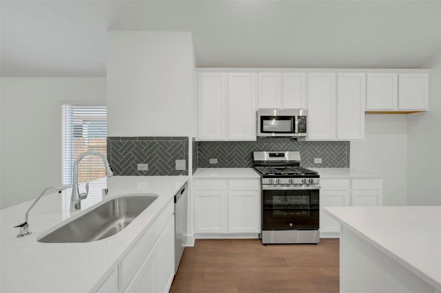 Furnished interior view inside a new home in Sorella, Tomball (Image 15).