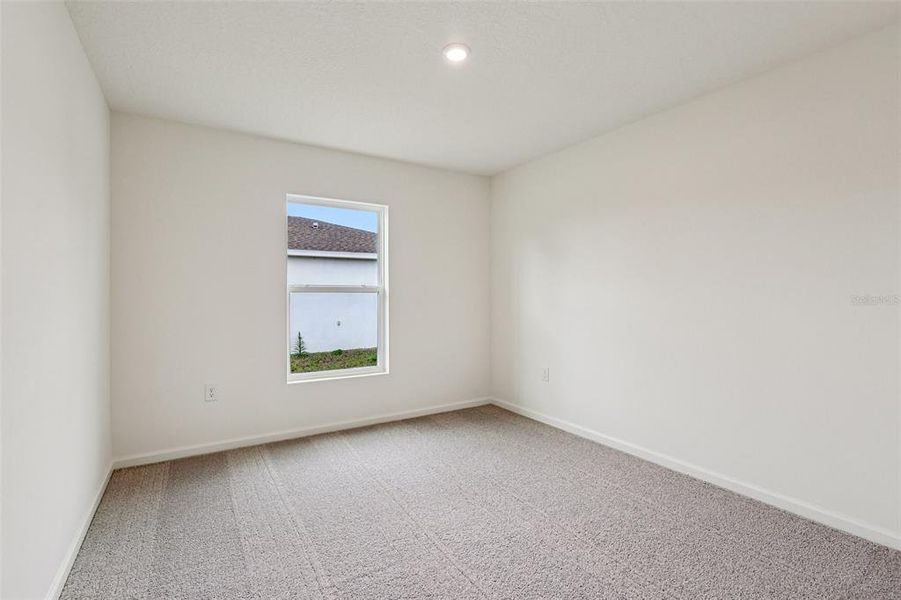 Spacious, unfurnished interior of a new home in Palm Bay Classic, Palm Bay (Image 11).