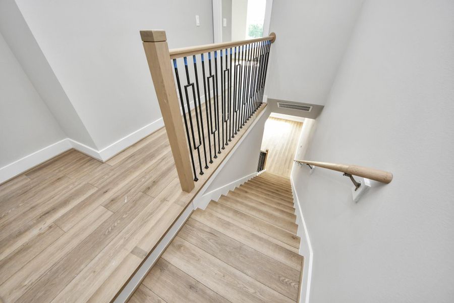 Spacious, unfurnished interior of a new home in , Houston (Image 15).