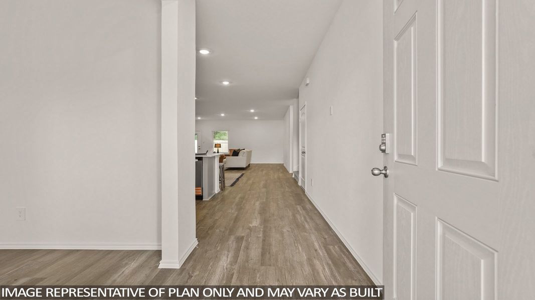 Spacious, unfurnished interior of a new home in Grand Pines, Magnolia (Image 14).