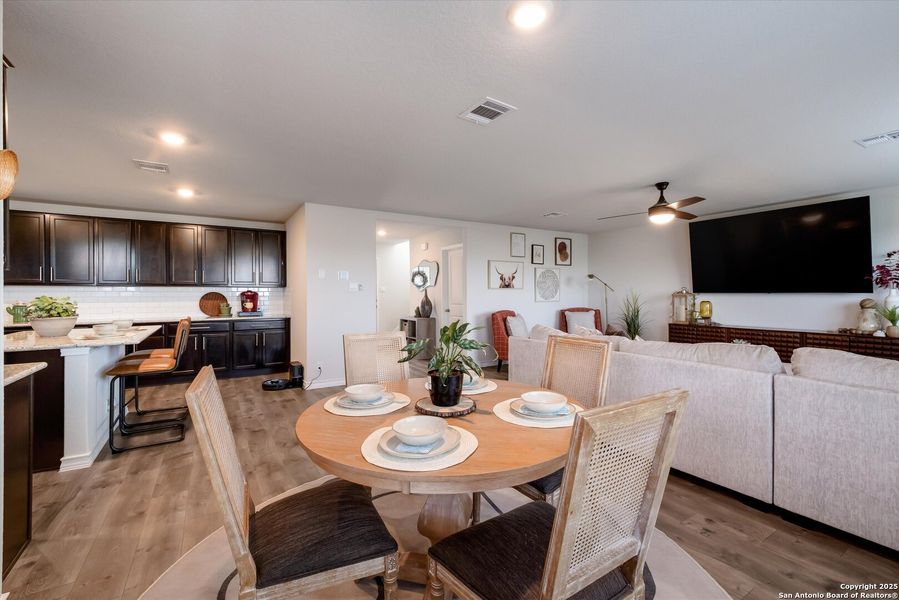 Furnished interior view inside a new home in Red River Ranch, Cibolo (Image 13). Furnished interior view inside a new home in Red River Ranch, Cibolo (Image 13).
