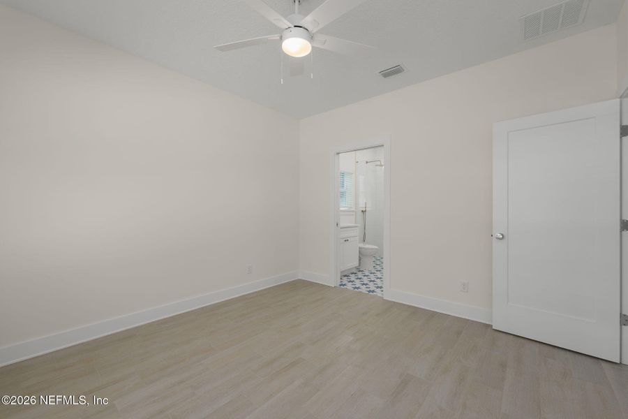 Spacious, unfurnished interior of a new home in , St. Augustine (Image 20).