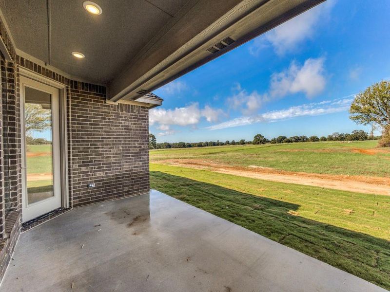 Image 7 of a home in . Image 7 of a home in .