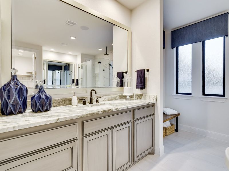 Representative furnished interior of a home built from the San Simeon I by Giddens Homes in Clearwater Ranch, Liberty Hill (Image 184).