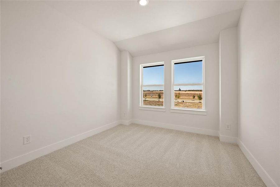 Spacious, unfurnished interior of a new home in Talia, Mesquite (Image 23).
