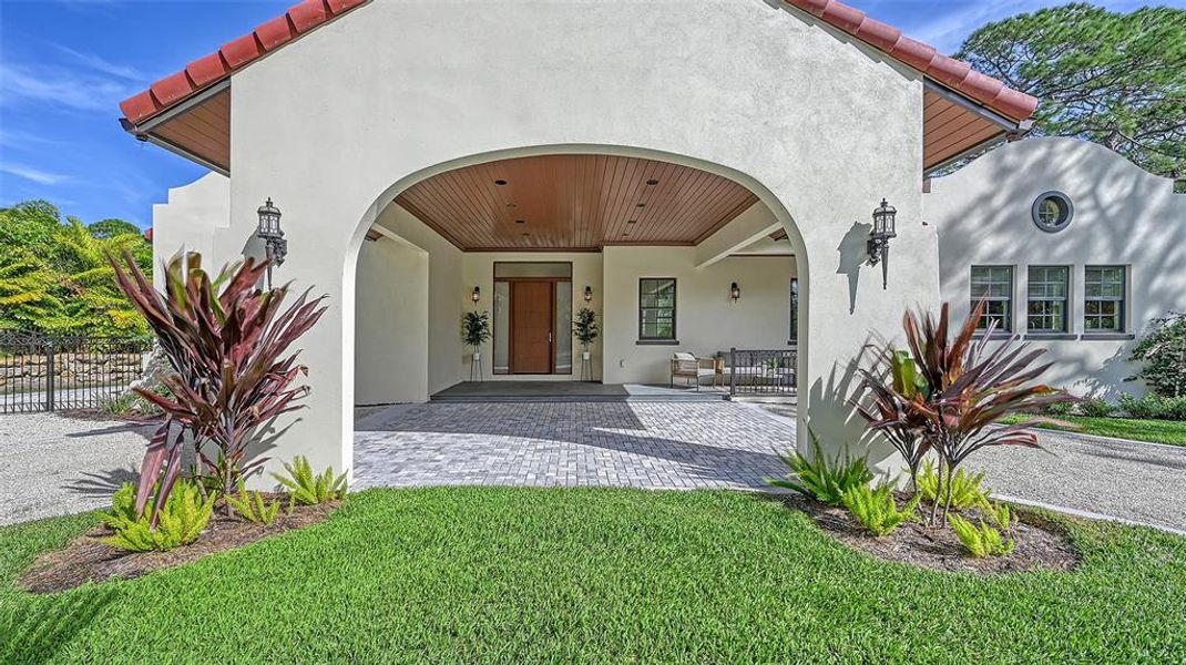 Front exterior of a new home in , Osprey, FL, highlighting curb appeal (Image 21).