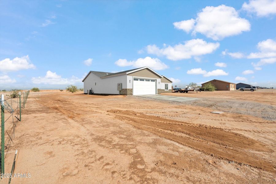 Front Angle: Color 1