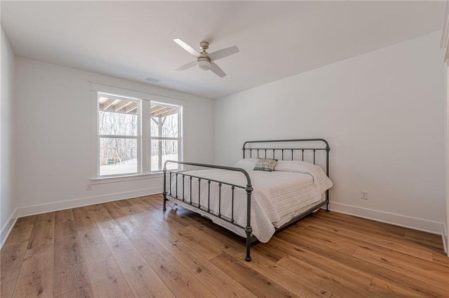 Furnished interior view inside a new home in , Waleska (Image 45).