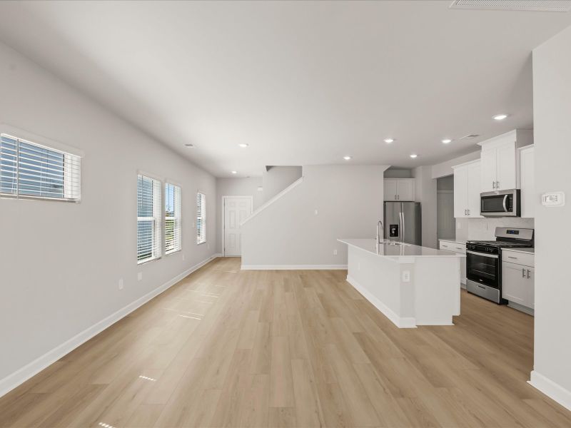 Spacious, unfurnished interior of a new home in Cedar Shoals – Heritage Collection, Piedmont (Image 15).