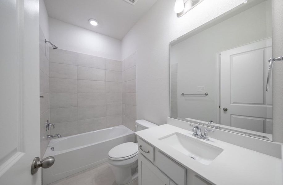 Seacrest Secondary Bathroom