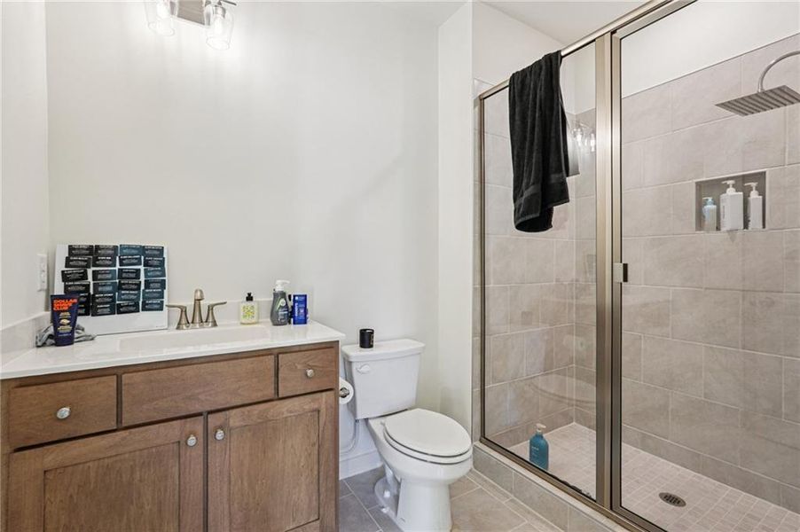 Furnished interior view inside a new home in Fireside Farms, Dawsonville (Image 5).