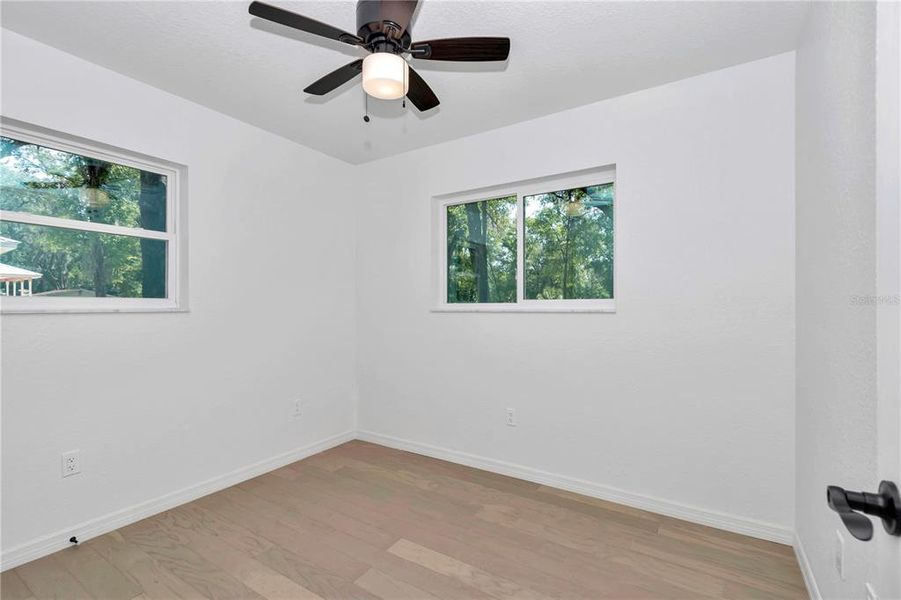 Spacious, unfurnished interior of a new home in , Dunnellon (Image 24).