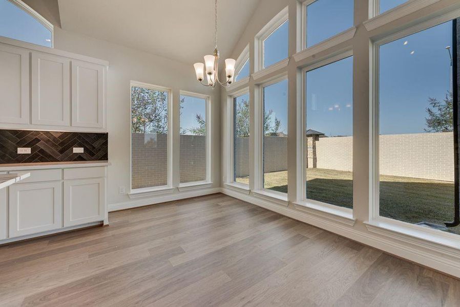 Spacious, unfurnished interior of a new home in Prairie Ridge, Venus (Image 18).