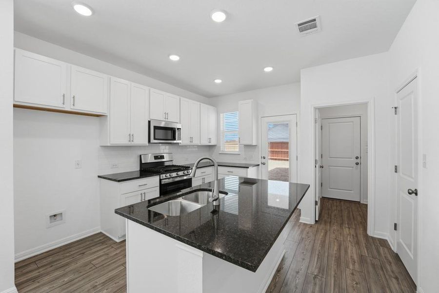 201 Betsy Road ~ Ready Now