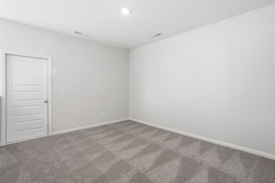 Spacious, unfurnished interior of a new home in Ovation at Sweetbrier, Durham (Image 25).