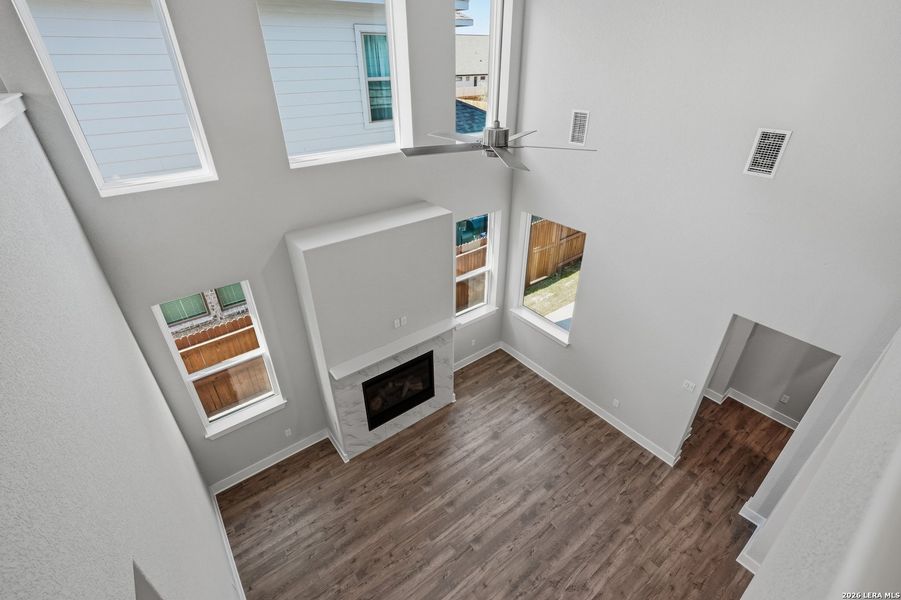 Spacious, unfurnished interior of a new home in Stillwater Ranch, San Antonio (Image 45).