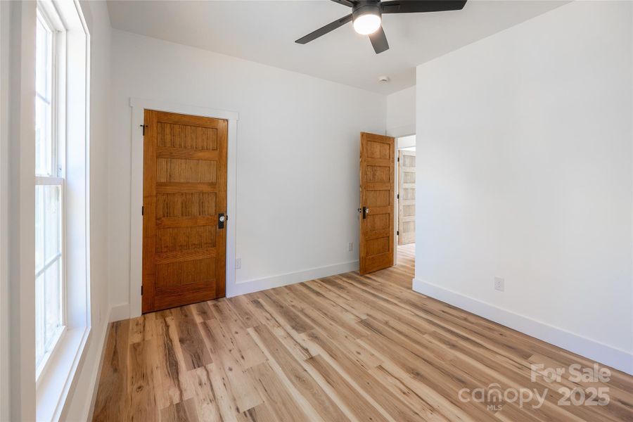 Spacious, unfurnished interior of a new home in , Claremont (Image 22).