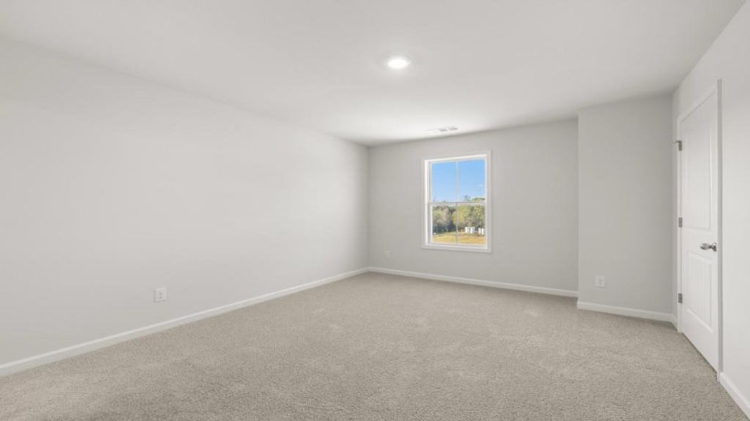 Spacious, unfurnished interior of a new home in Hamptons at Riverwood East, Dallas (Image 32).