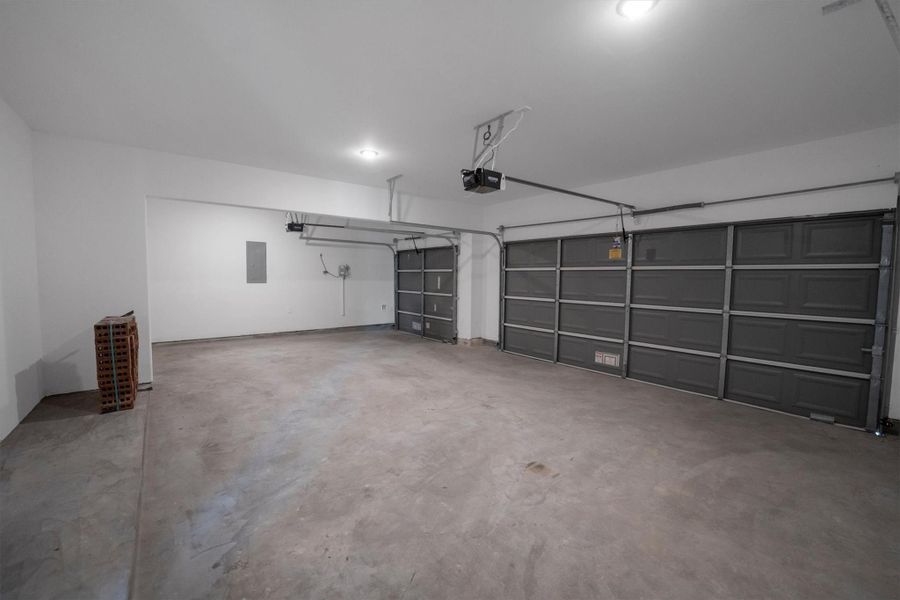 Image 7 of a home in . Image 7 of a home in .