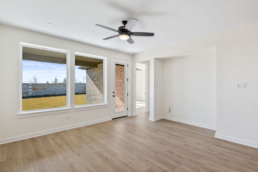 Spacious, unfurnished interior of a new home in Flora, Hutto (Image 31).