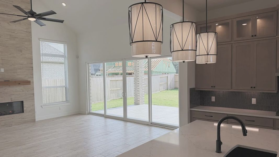 Image 14 of a home in Riceland 60',65',70'.