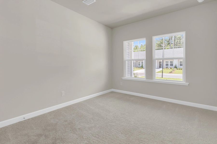 Spacious, unfurnished interior of a new home in Hammock Walk at Nexton, Summerville (Image 12).
