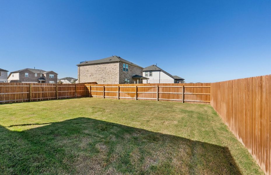 Exterior details and patio area of a home in Lagos, Manor (Image 27).