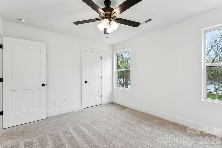 Spacious, unfurnished interior of a new home in , Rock Hill (Image 15).