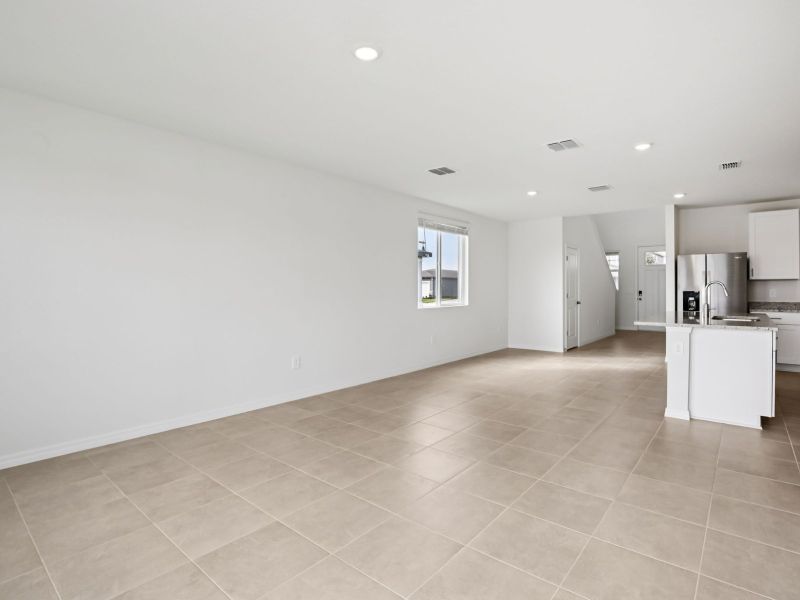 Spacious, unfurnished interior of a new home in Oakfield Trails - Premier Series, Parrish (Image 13).