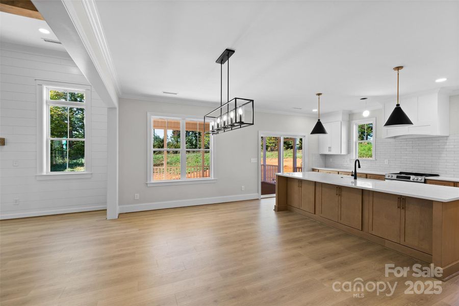 Image 35 of a home in .