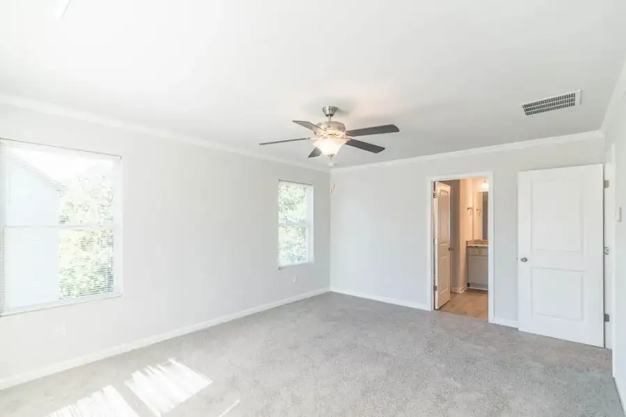 Spacious, unfurnished interior of a new home in , Douglasville (Image 21).