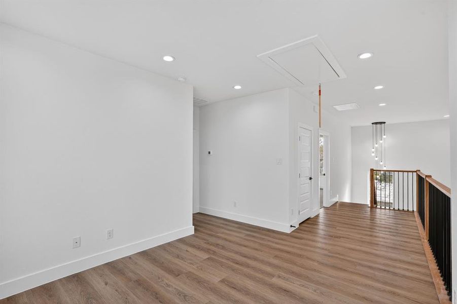 Spacious, unfurnished interior of a new home in , Dallas (Image 20). Spacious, unfurnished interior of a new home in , Dallas (Image 20).