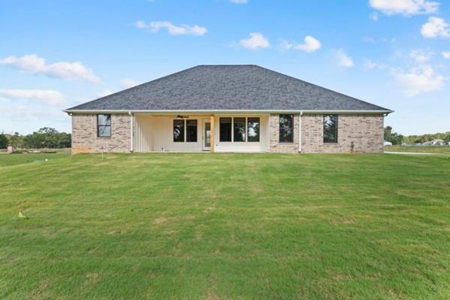 Exterior details and patio area of a home in , Tyler (Image 3).
