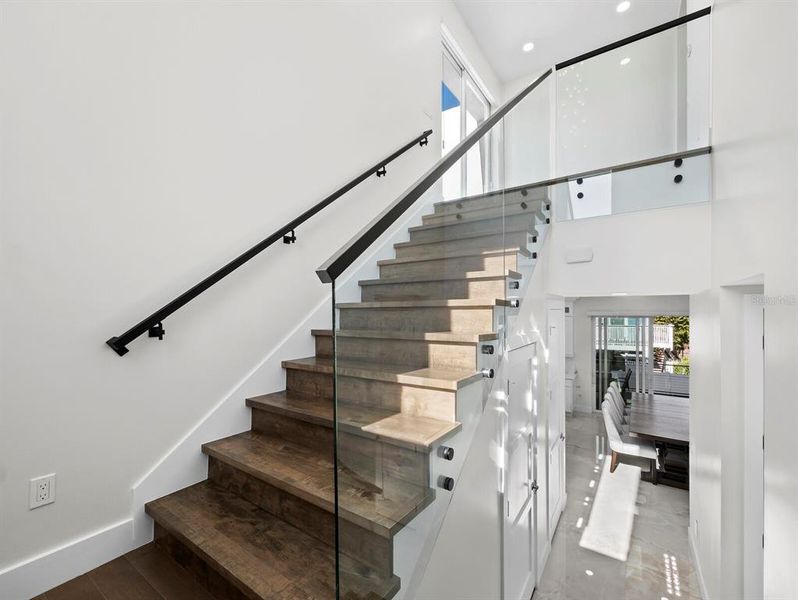 Image 38 of a home in .