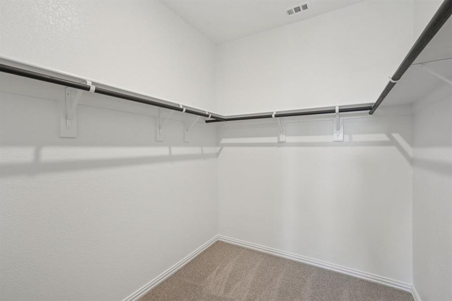 Photo is not of the actual home, but is an inspirational photo of builder’s model home and may depict options, furnishings, and/or decorator features that are not included Photo is not of the actual home, but is an inspirational photo of builder’s model home and may depict options, furnishings, and/or decorator features that are not included