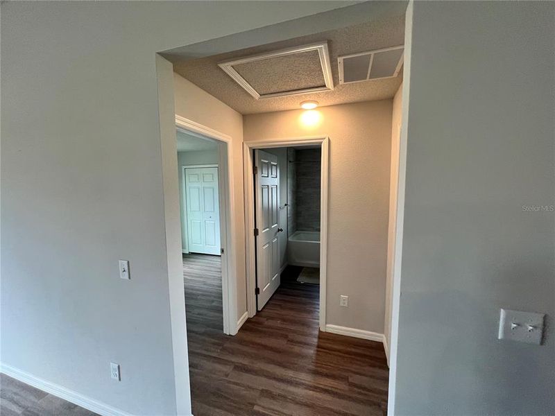 Image 28 of a home in .