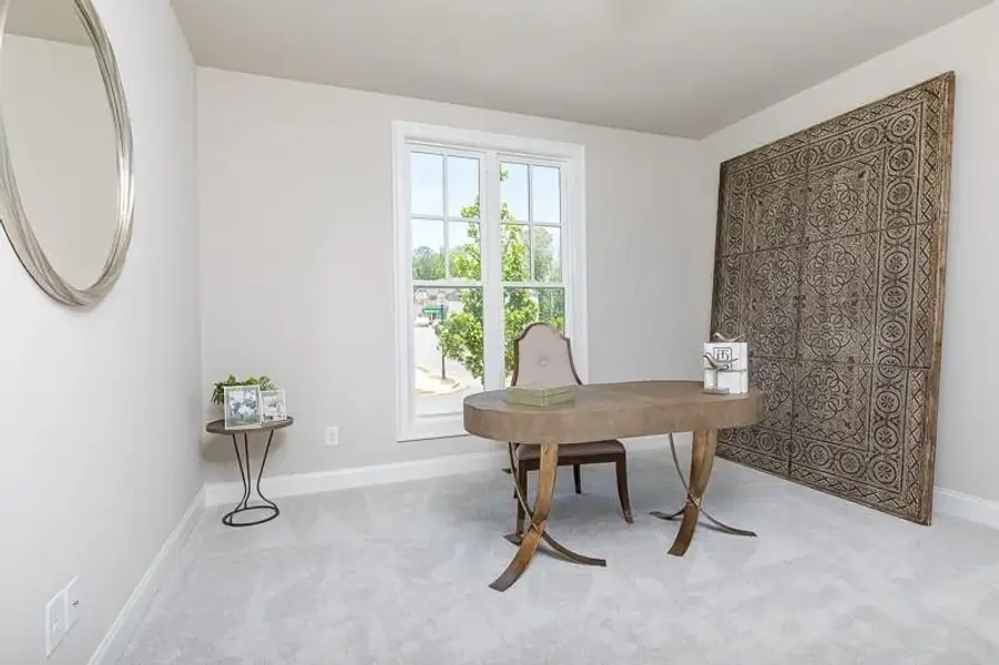 Furnished interior view inside a new home in Aberdeen, Hoschton (Image 29).