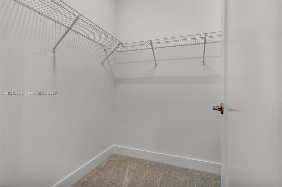 Spacious, unfurnished interior of a new home in , Boca Raton (Image 71). Spacious, unfurnished interior of a new home in , Boca Raton (Image 71).