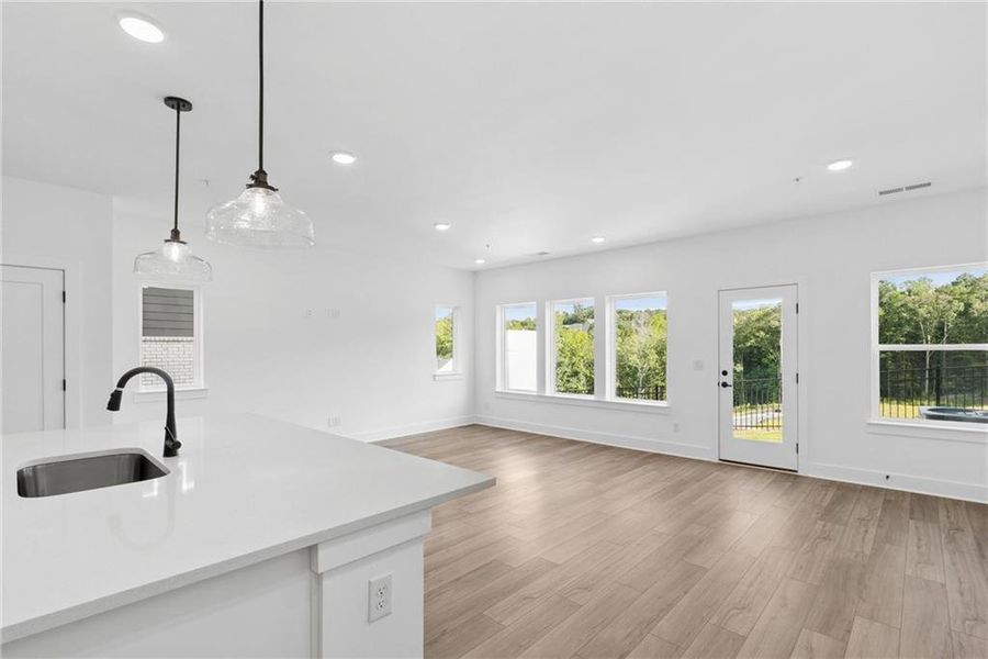 Spacious, unfurnished interior of a new home in Grandview Terrace, Canton (Image 16).