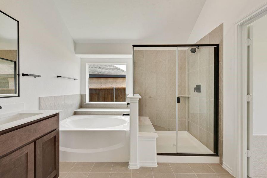 DFW-Meadow Park-Concept 2065--7541 Lavender Lane-Primary bathroom2-Risewell Homes