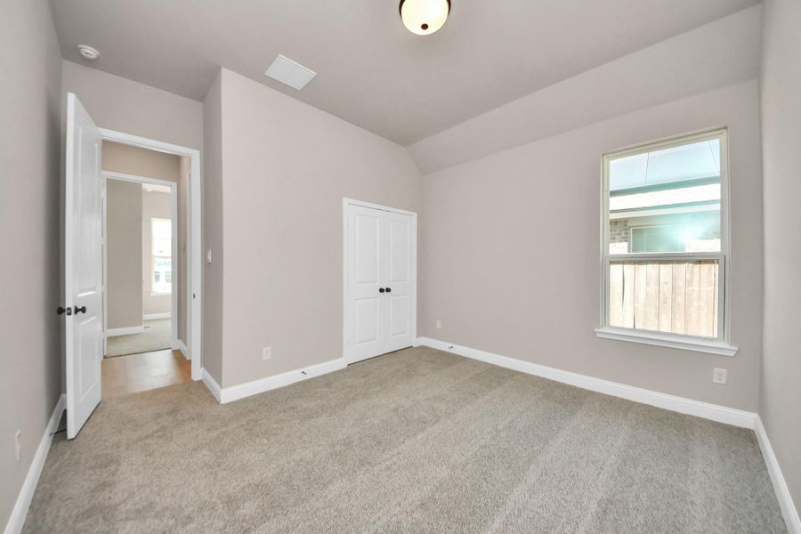 Spacious, unfurnished interior of a new home in Bridgeland: Heritage Collection, Cypress (Image 9). Spacious, unfurnished interior of a new home in Bridgeland: Heritage Collection, Cypress (Image 9).