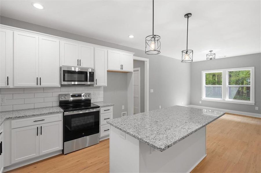 Furnished interior view inside a new home in , Villa Rica (Image 12).