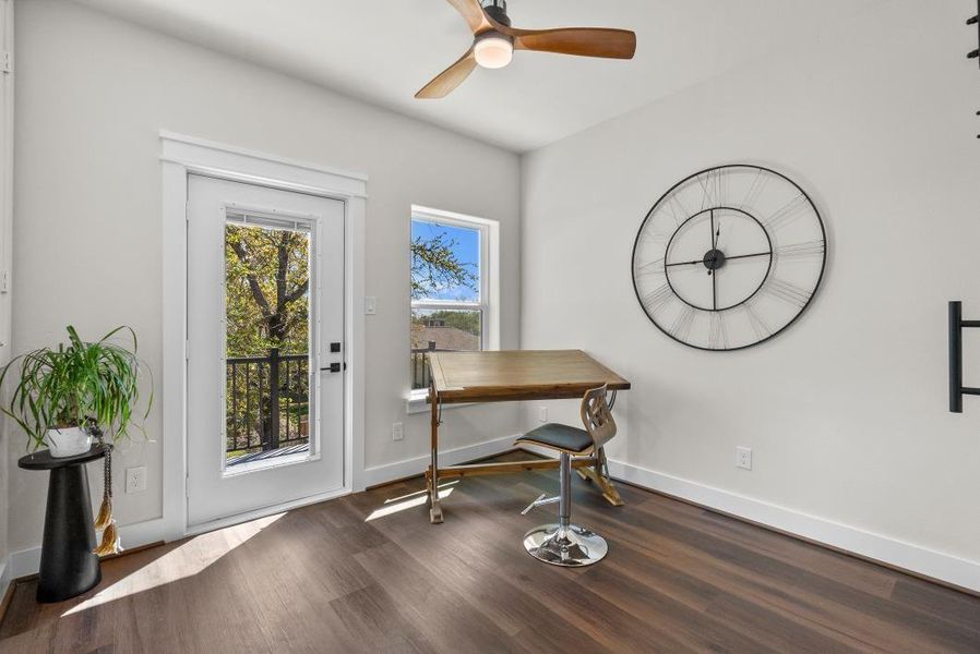 Furnished interior view inside a new home in , Dickinson (Image 16).